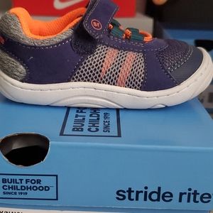 Stride Rite Barkley Sneaker